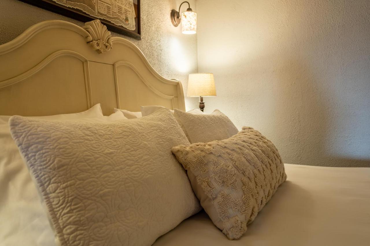 5 Ojo Inn Bed And Breakfast Eureka Springs Ngoại thất bức ảnh