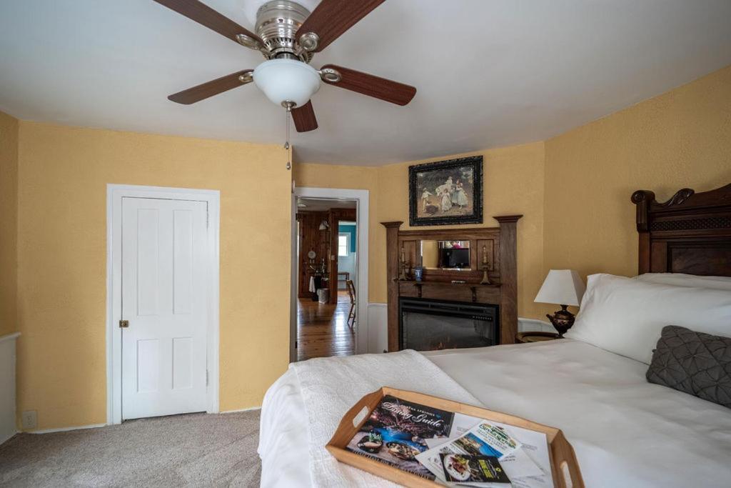 5 Ojo Inn Bed And Breakfast Eureka Springs Ngoại thất bức ảnh